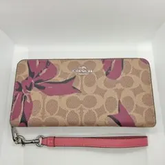 COACH ピンクリボン長財布cz326アウトレット品 - メルカリ