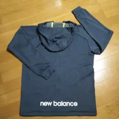 ニューバランス☆パーカー