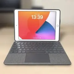 ま*す様 【美品】iPad 10.2 第8世代 WiFi 128GB キーボード