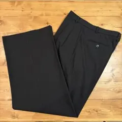【美品】ユニクロC タックワイドストレートパンツ BLACKのサムネイル