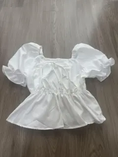 白　パフスリーブ レディースブラウス