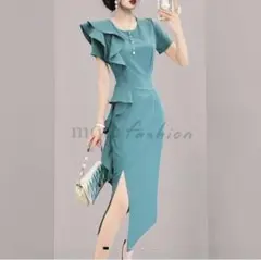 エレガントなフリルナイトドレス