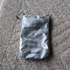 topologie シルバー サコッシュ