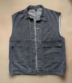 ダークグレー ノースリーブベスト　デニム