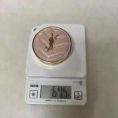 イブサンローラン　ラディアント タッチ グロウパクト　BR20 ケース付き