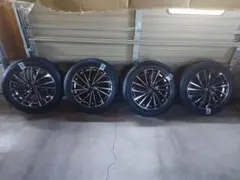 【早いもの勝ち】215/55R17　タイヤ４本+BS１のサムネイル