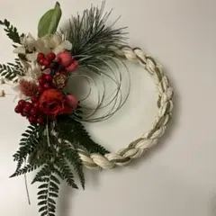 しめ縄スタイルのフラワーリース