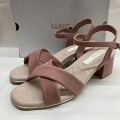 新品未使用NUOVO ピンク スエード サンダル　XLサイズ　24.5〜25cm
