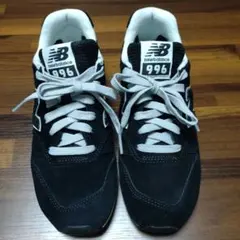 美品　New Balance 996 ブラック/ホワイト スニーカー　スエード