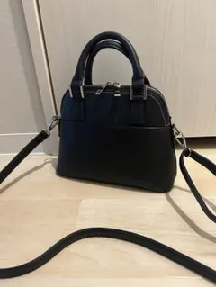 AZUL BY MOUSSY/ブラック/ショルダーバッグ/肩紐付き/完売アイテム