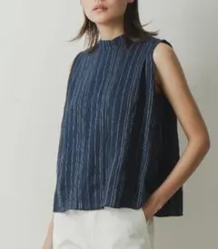 Item thumbnail for item 27134953-6bec-4a0b-aece-54b0c1bf0a44