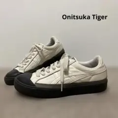 オニツカタイガー　FABRE CLASSIC LO スニーカー