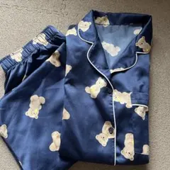 GU サテンパジャマ　ルームウェア 長袖 長ズボン