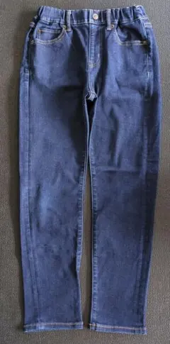 ユニクロ　デニム　ストレッチ
