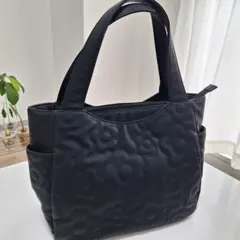 [超♡美品]マリークワントMARY QUANTデイジーランダムキルトトートバック