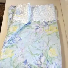 花柄フリル付き薄手掛け布団