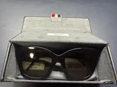 THOM BROWNE TB-501-A-T-BLK-54 ダークグリーンのサムネイル