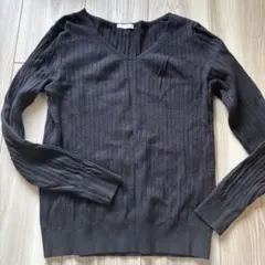 GUブランド長袖Vネックセーターニット黒シンプル大きいサイズS防寒最安値黒