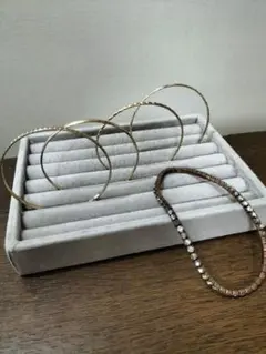 Item thumbnail for item 9b9059a0-5f1d-43fa-a4d7-66e9d0612c41