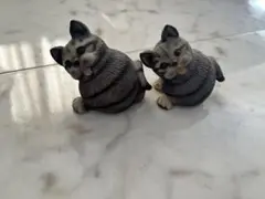 猫の樹脂製置物 2個セット