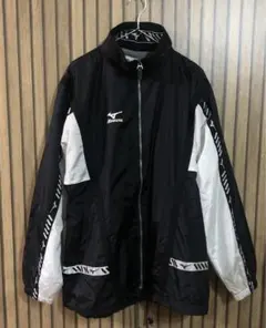 ミズノ　アウター　XOサイズ　ナイロン　ウインドブレーカー