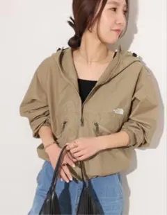 THE NORTH FACE Short Compact Jacket カーキ