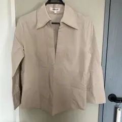 ロートレアモン ベージュ Vネック シャツ