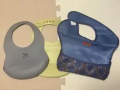 ベビー　食事スタイ　食事エプロン　3点セット　新品　未使用