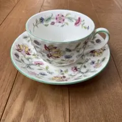 ミントン・ハドンホール ティーカップ&ソーサー