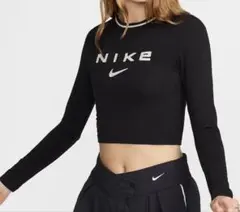 Nike クロップド長袖Tシャツ 黒