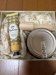 SABON マンゴーキウイ ボディスクラブ ハンドクリームのサムネイル