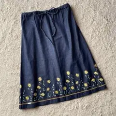 デニム調 ロングスカート 花柄刺繍入り レトロ 平成