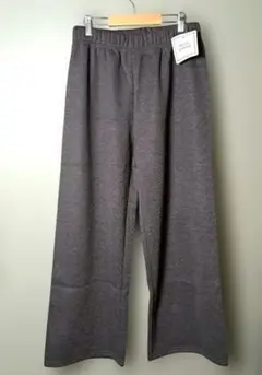 未使用　ワイドパンツ　リラクシーパンツ　ズボン　スラックス　L