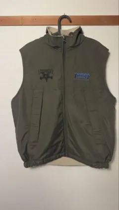 Thrasher ナイロンベスト　カーキ　リバーシブル
