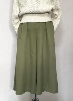 ブラウニースタンダード　￼オリーブグリーン ロングガウチョパンツ　ウエストゴムＦ