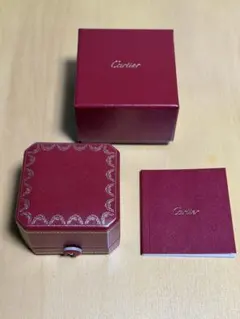 美品　カルティエ　リングケース　空箱　説明書 リングは含みません。