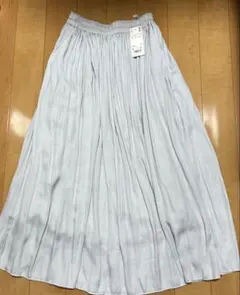 タグ付新品未使用　ユニクロUNIQLO ギャザーロングスカート S ライトグレー