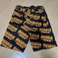 H＆M ストレンジャーシングス ハーフパンツのサムネイル