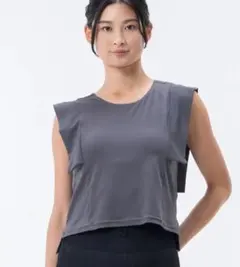 ゆ*ー様 【新品】SUKALA スカーラ バイカラー フレアタンクトップ