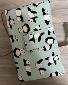 パンダ柄　レビューブックカバー