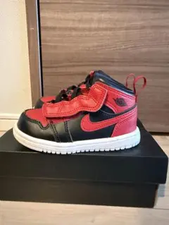 Nike Air Jordan 1 Mid TD キッズ スニーカーのサムネイル