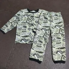 Item thumbnail for item e37fe995-cea5-477d-815d-f3d96df9ebb6