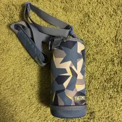 ほぼ新品！THERMOS 幾何学模様 水筒カバー