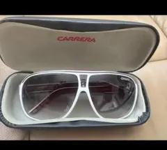 極*り様 CARRERA サングラス ホワイト グレー レッド ケース付のサムネイル