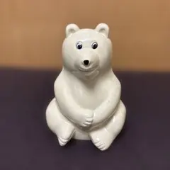 美品　シロクマ 貯金箱 鍵付き　マフラーなし