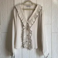 ZARA プリーツフリルブラウス Vネック