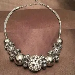 ネックレス 美品 値下げ中 シルバー色