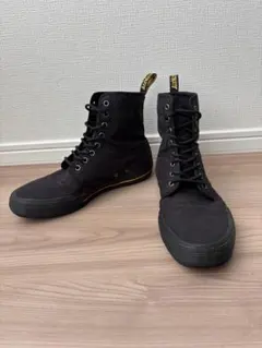 ドクターマーチン　ブラック ハイカット スニーカー