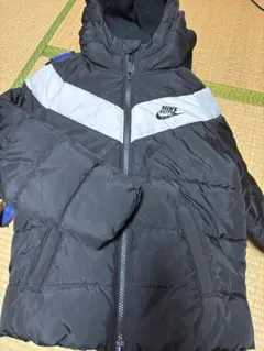 Nike ダウンコート 黒/グレー フード付き