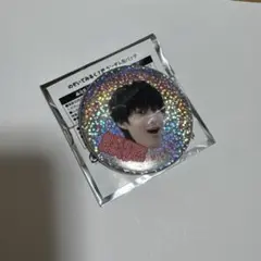 M!LK를 들여다보니? 전시 소노 쇼타 캔 배지